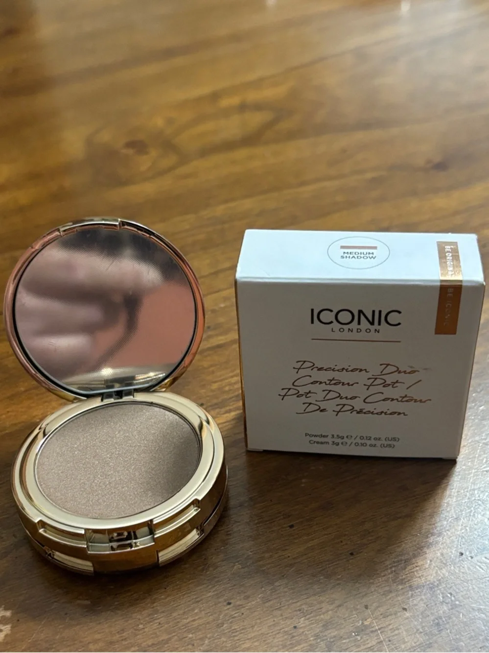 ICONIC London Duo Contour Compact in Medium Shadow